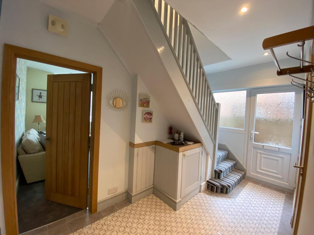 ボーンマス Charming 3 Bed House And Garden, Pet Friendlyヴィラ エクステリア 写真