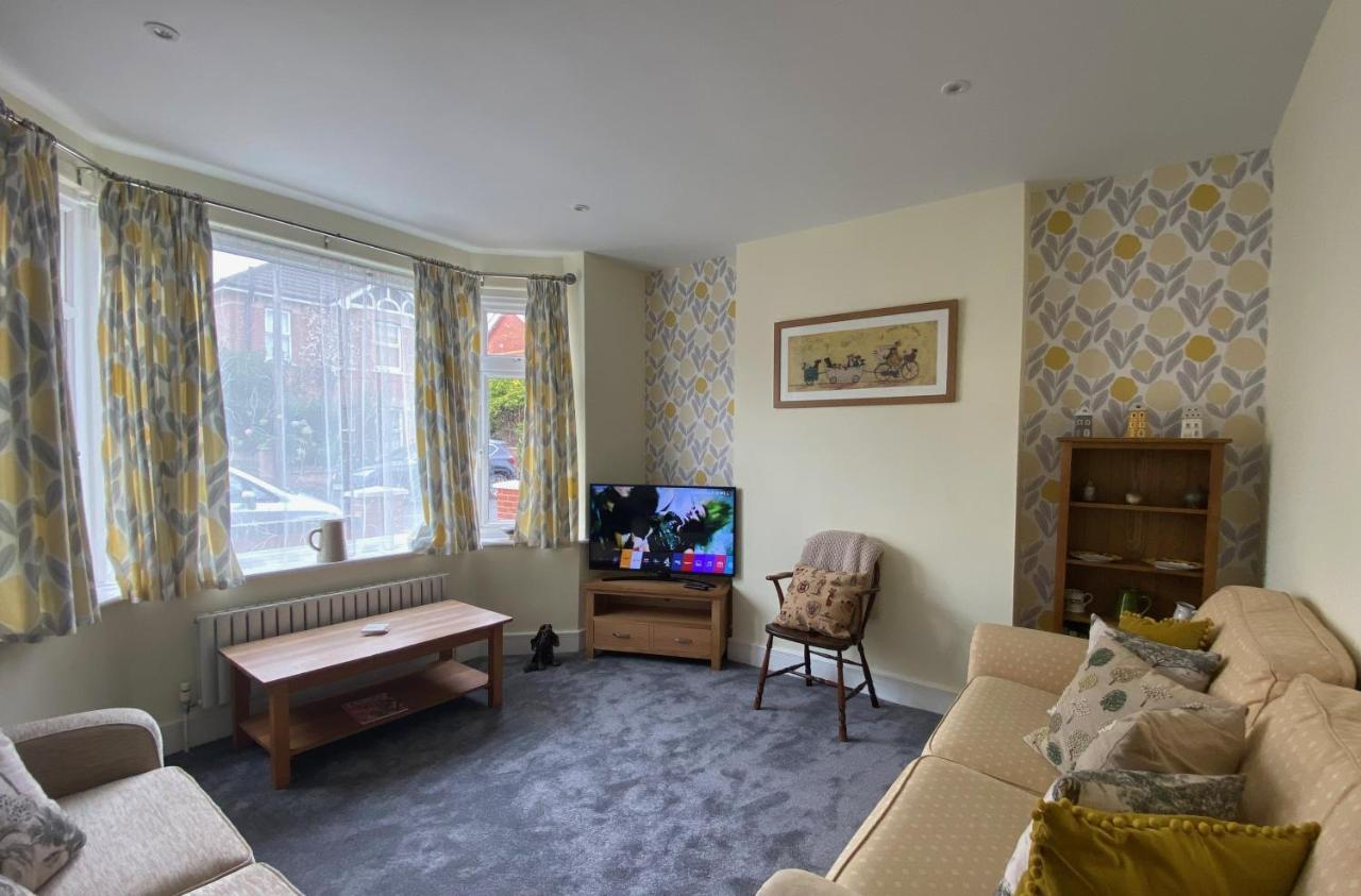 ボーンマス Charming 3 Bed House And Garden, Pet Friendlyヴィラ エクステリア 写真